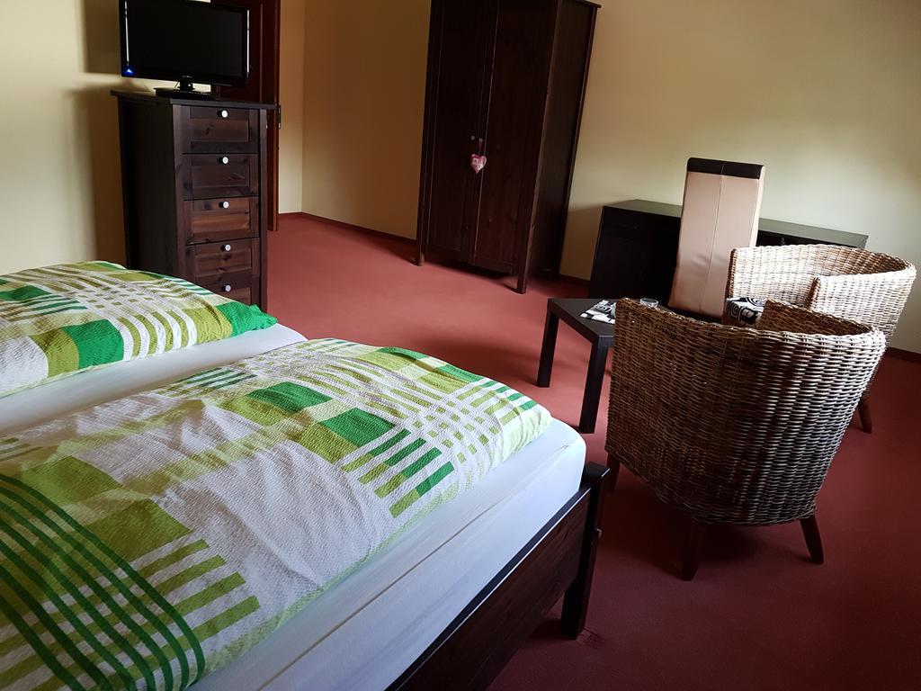 Hotel Zum Schwanen Leimen  Exteriér fotografie